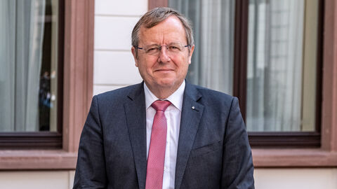 Der Hessische Raumfahrtkoordinator Prof. Dr. Johann-Dietrich Wörner.
