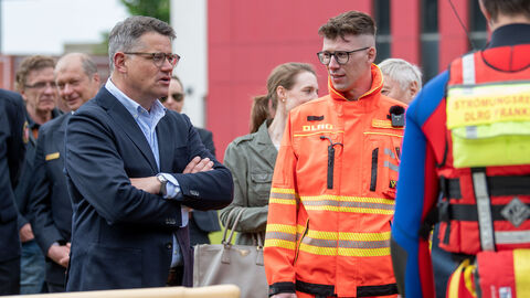Ministerpräsident Boris Rhein besucht Katastrophenschutzzentrum Frankfurt